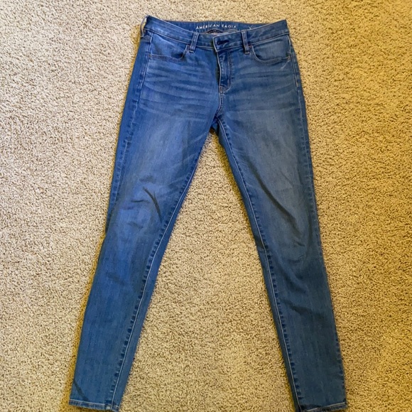 AMERICAN EAGLE women’s JEANS. SIZE 10 LONG. - Picture 1 of 15